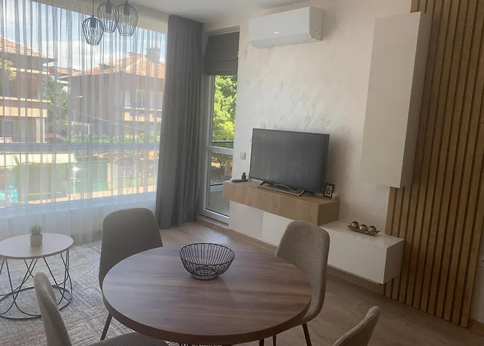 Cosy - Koncheto Apartament *